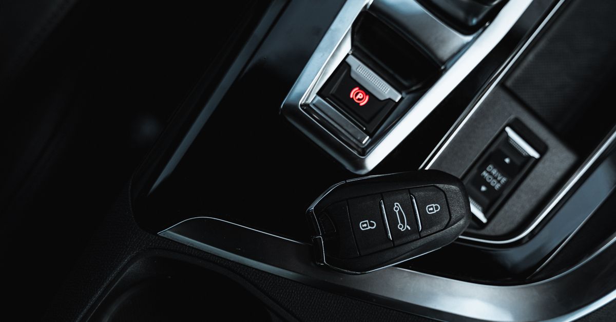 Honda car key fob — Augustine Locksmith Pro