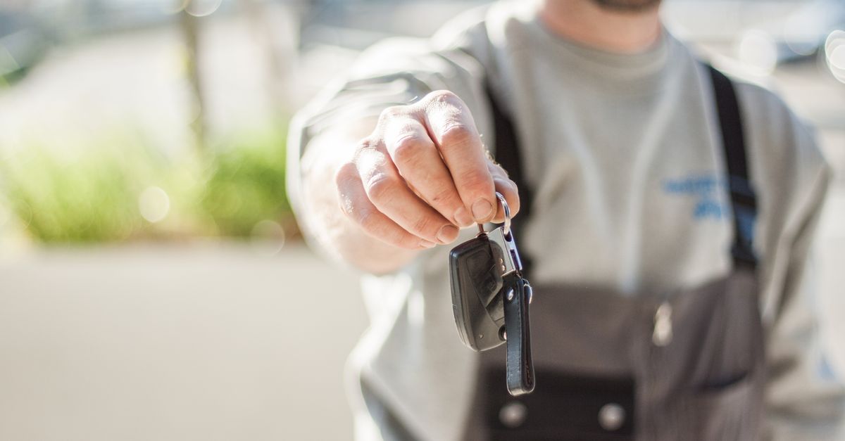 Hyundai car key fob — Augustine Locksmith Pro