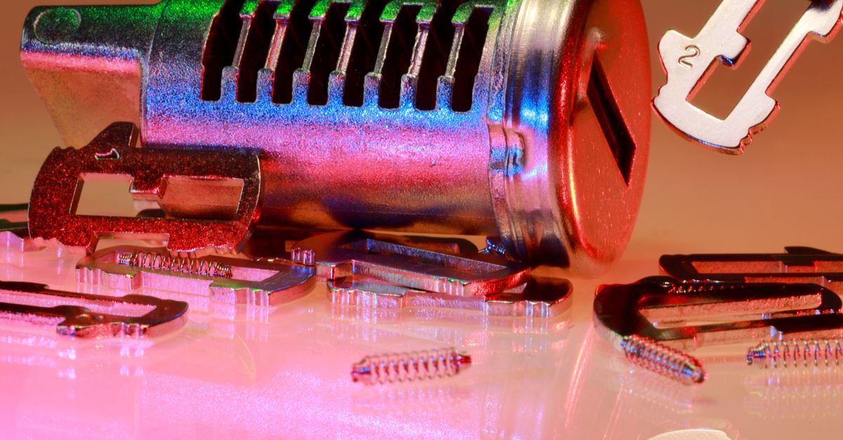 locksmith service technician — Augustine Locksmith Pro