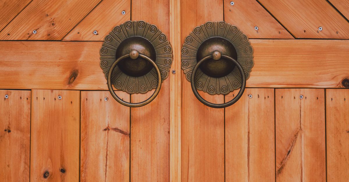 door security hardware — Augustine Locksmith Pro